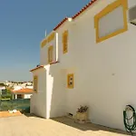 V4 Com Piscina Privada A 400 Metros Da Semesterbostad Albufeira
