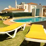 V4 Com Piscina Privada A 400 Metros Da Albufeira