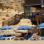 V4 Com Piscina Privada A 400 Metros Da Hébergement de vacances Albufeira
