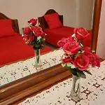 V4 Com Piscina Privada A 400 Metros Da *